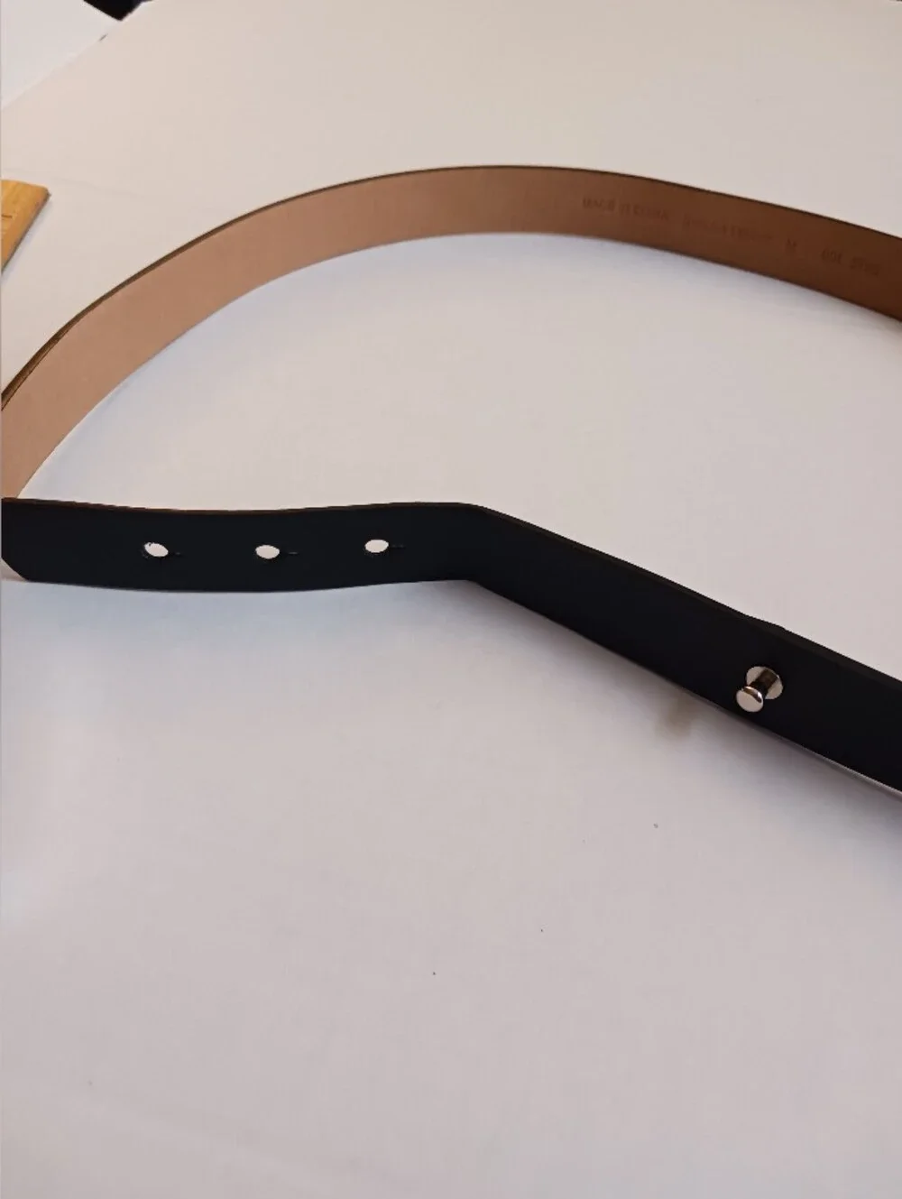 DKNY Modernist Silver + Leather Belt Black Size M Loop & Peg Clasp Very Good